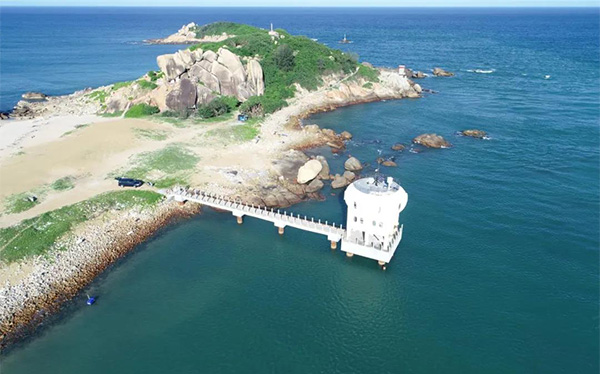 海洋觀監測設備：海洋觀測站